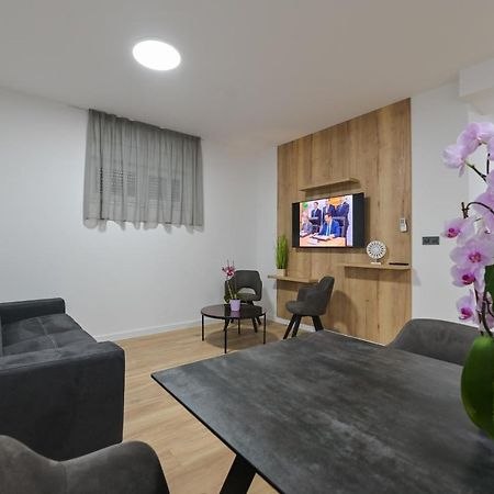 The Eagle Apartman Novalja Kültér fotó