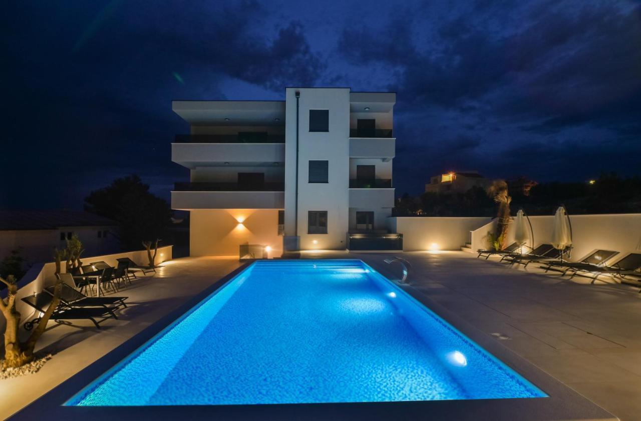 The Eagle Apartman Novalja Kültér fotó
