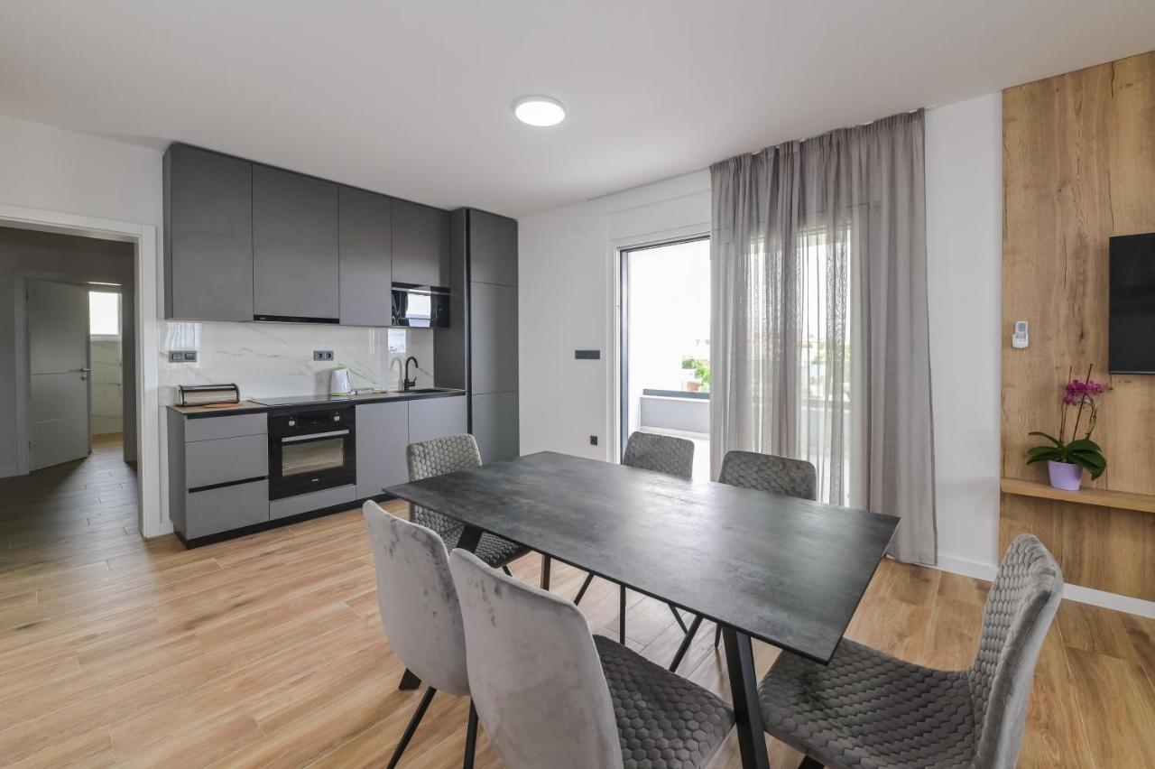 The Eagle Apartman Novalja Kültér fotó