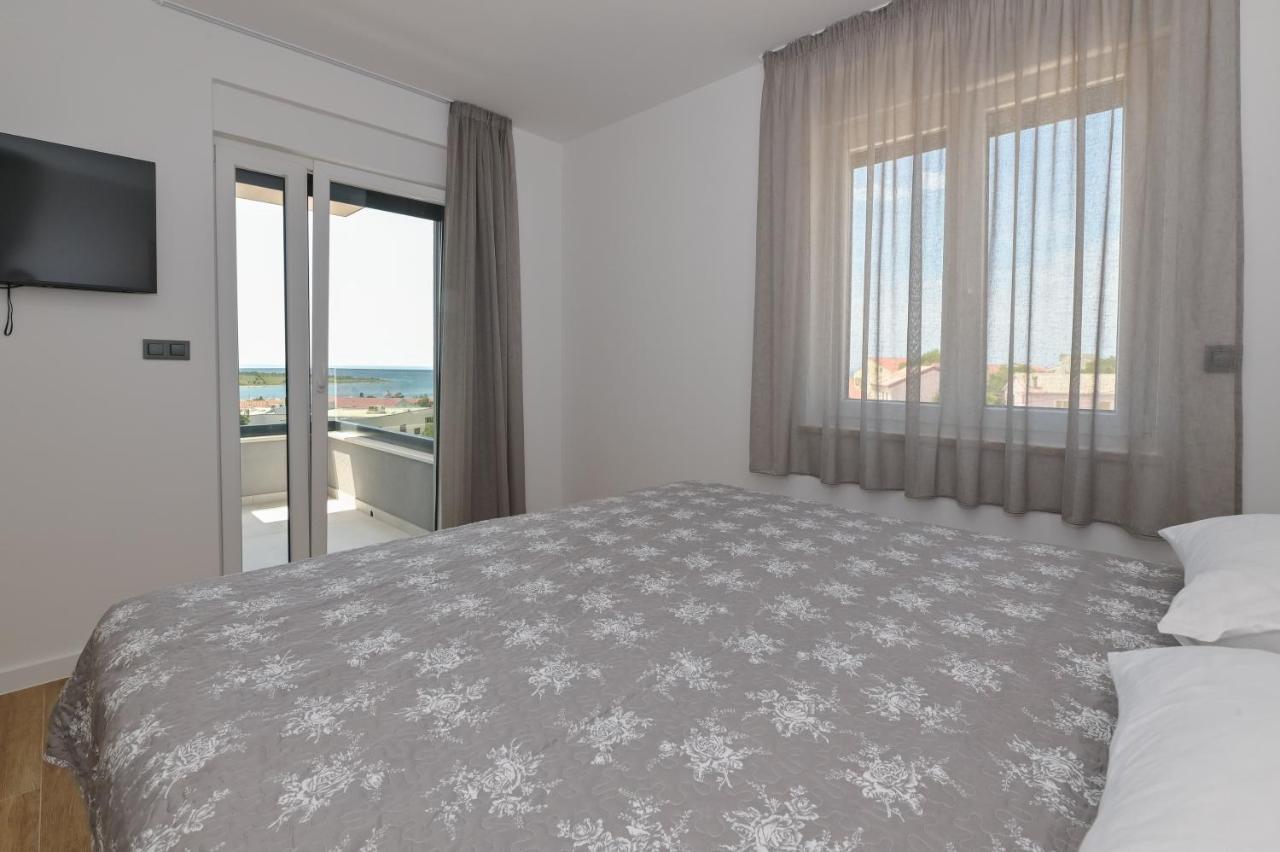 The Eagle Apartman Novalja Kültér fotó