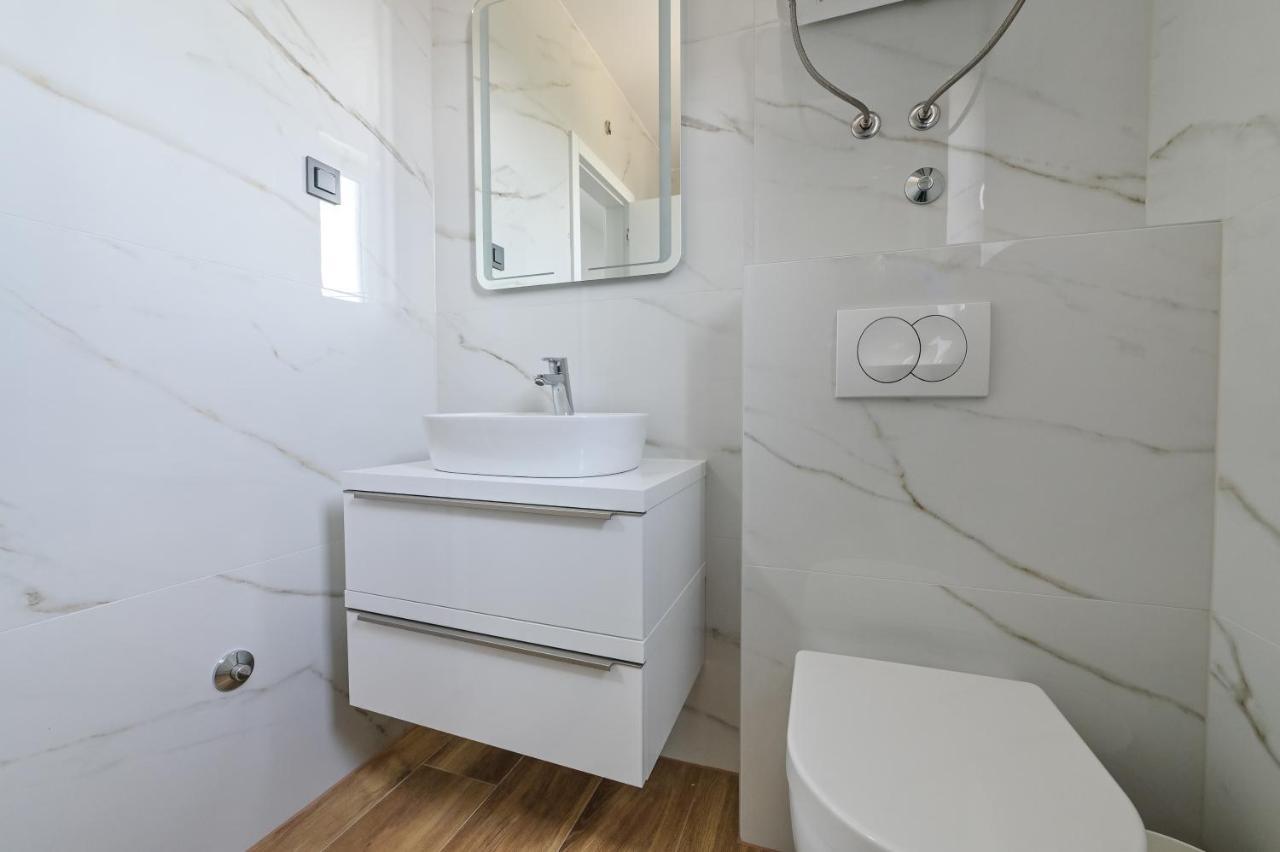 The Eagle Apartman Novalja Kültér fotó