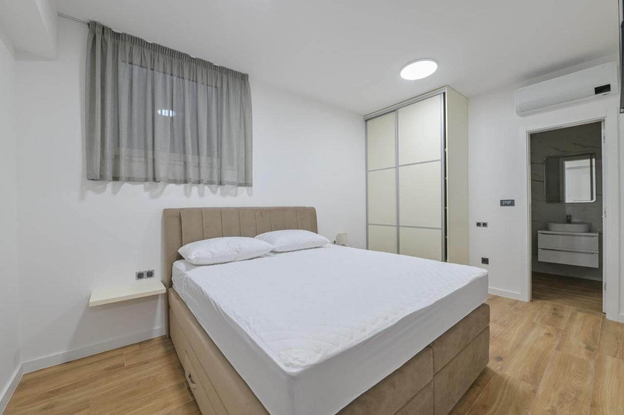 The Eagle Apartman Novalja Kültér fotó